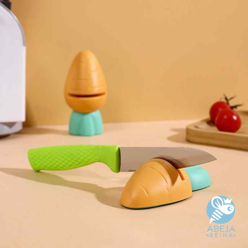 afilador-cuchillo-diseno-zanahoria