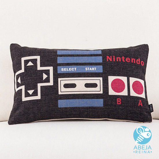 funda-de-almohada-nintendo-550×550