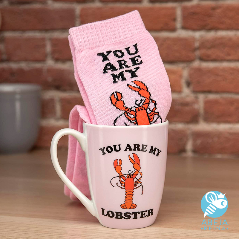 LOBSTER-MUG-N-SOCK-SET