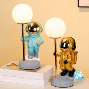Lámpara astronauta