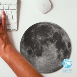 Mouse pad en forma de luna