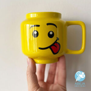 Taza lego sonriente