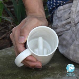 Taza dedo medio