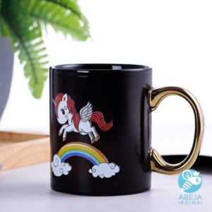 Taza mágica unicornio