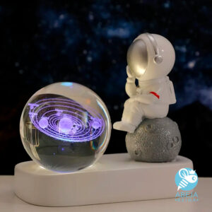 Lámpara astronauta con esfera
