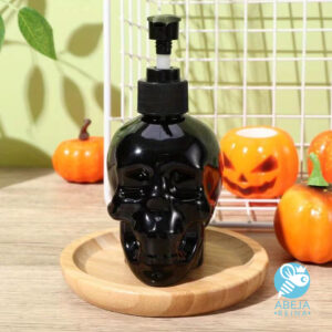 Dispensador en forma de calavera