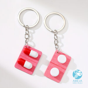 Llavero en forma de pastillas